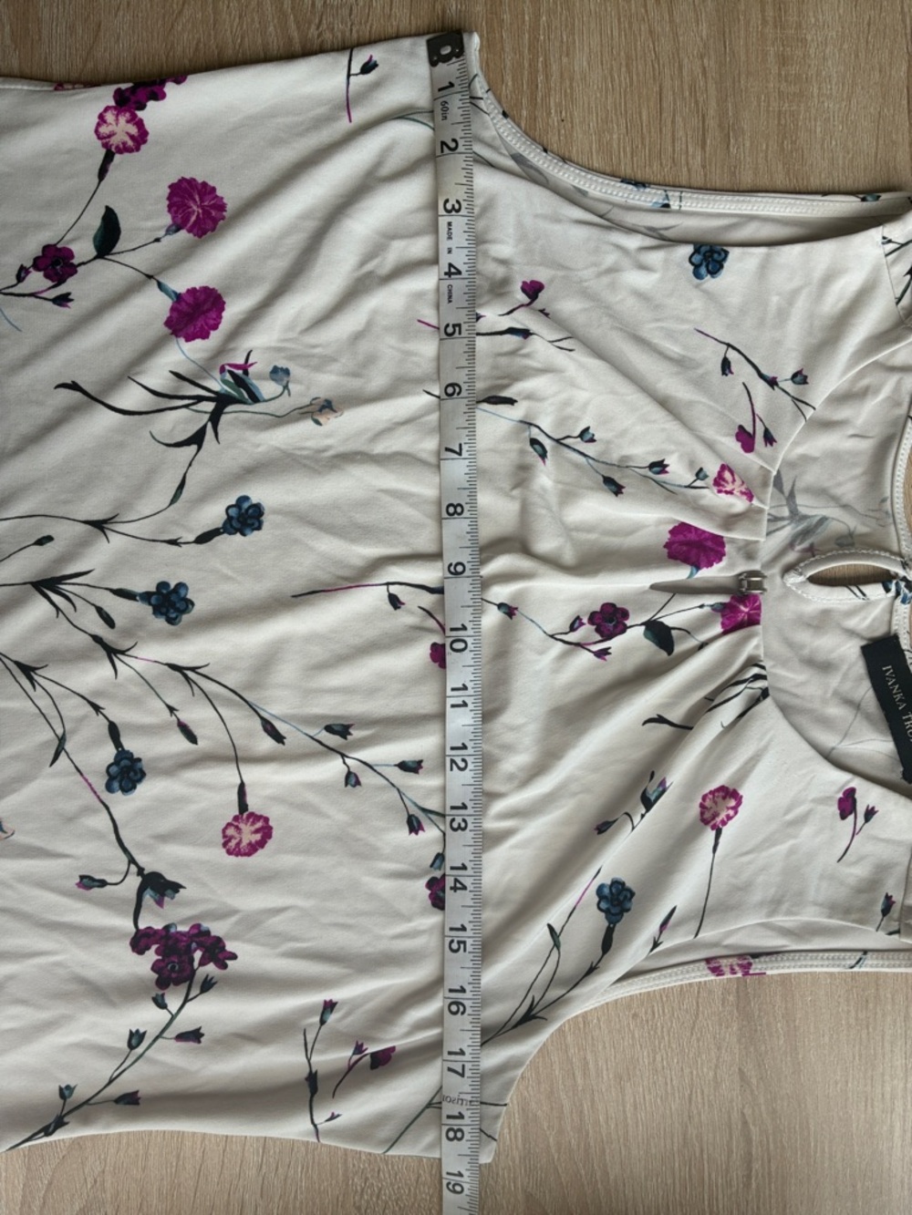 Ivanka Trump White Floral Sleeveless Blouse - Pink & Blue Flowers - Picture 7 of 8